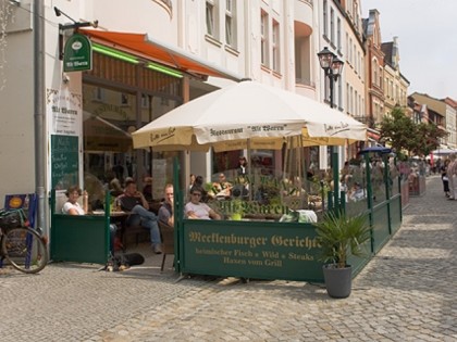照片: Restaurant Alt Waren